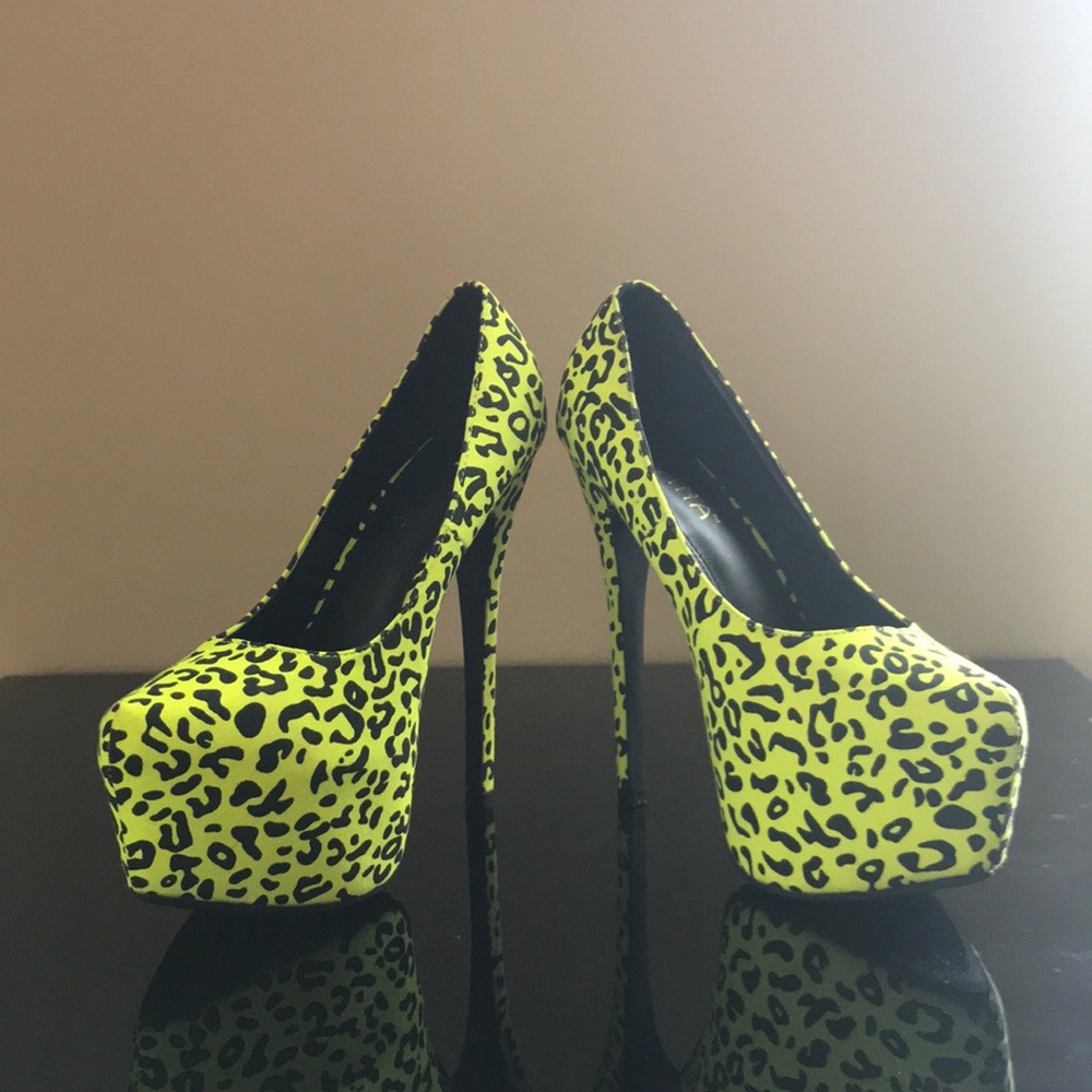 Neon Green Cheetah Print Heels